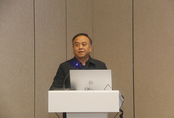 新乡市土木工程学会副理事长、开元网页版副总经理任全涛致辞.jpg 新乡市土木工程学会副理事长、开元网页版副总经理任全涛致辞.jpg