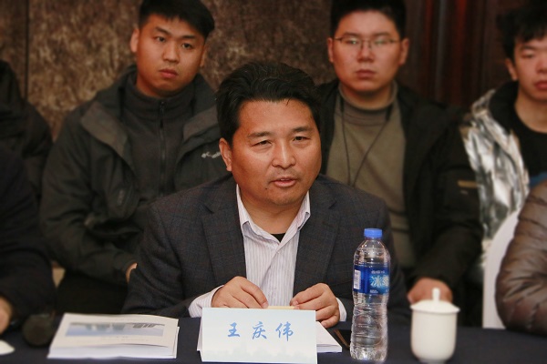 开元网页版副董事长王庆伟发表讲话.jpg