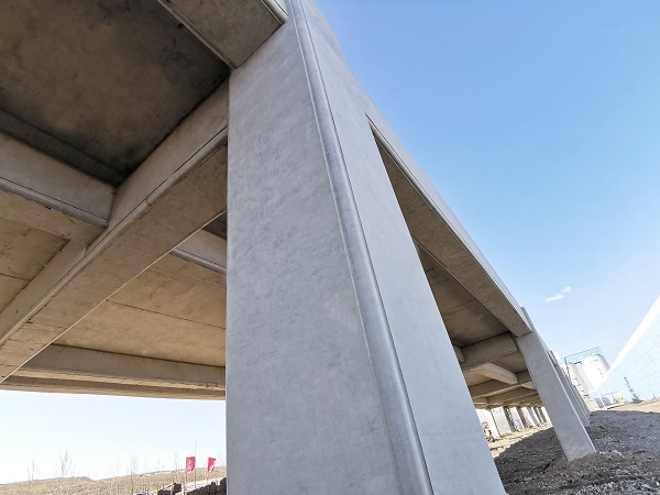 附件3:输煤栈桥清水混凝土支架.jpg 附件3:输煤栈桥清水混凝土支架.jpg